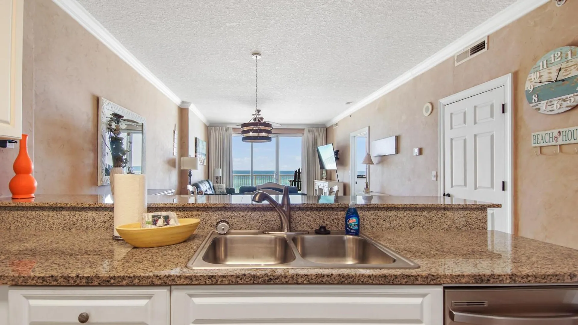 Emerald Isle 403 By Emerald Coast Retreats Panama City Beach Apartment