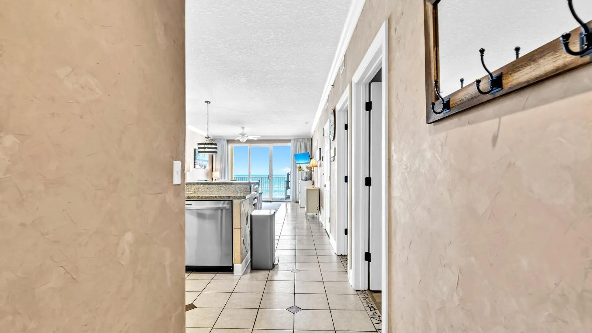 Emerald Isle 403 By Emerald Coast Retreats Panama City Beach 0*,  United States