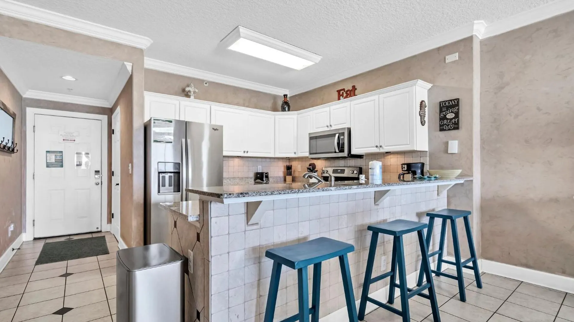 Emerald Isle 403 By Emerald Coast Retreats Panama City Beach Apartment