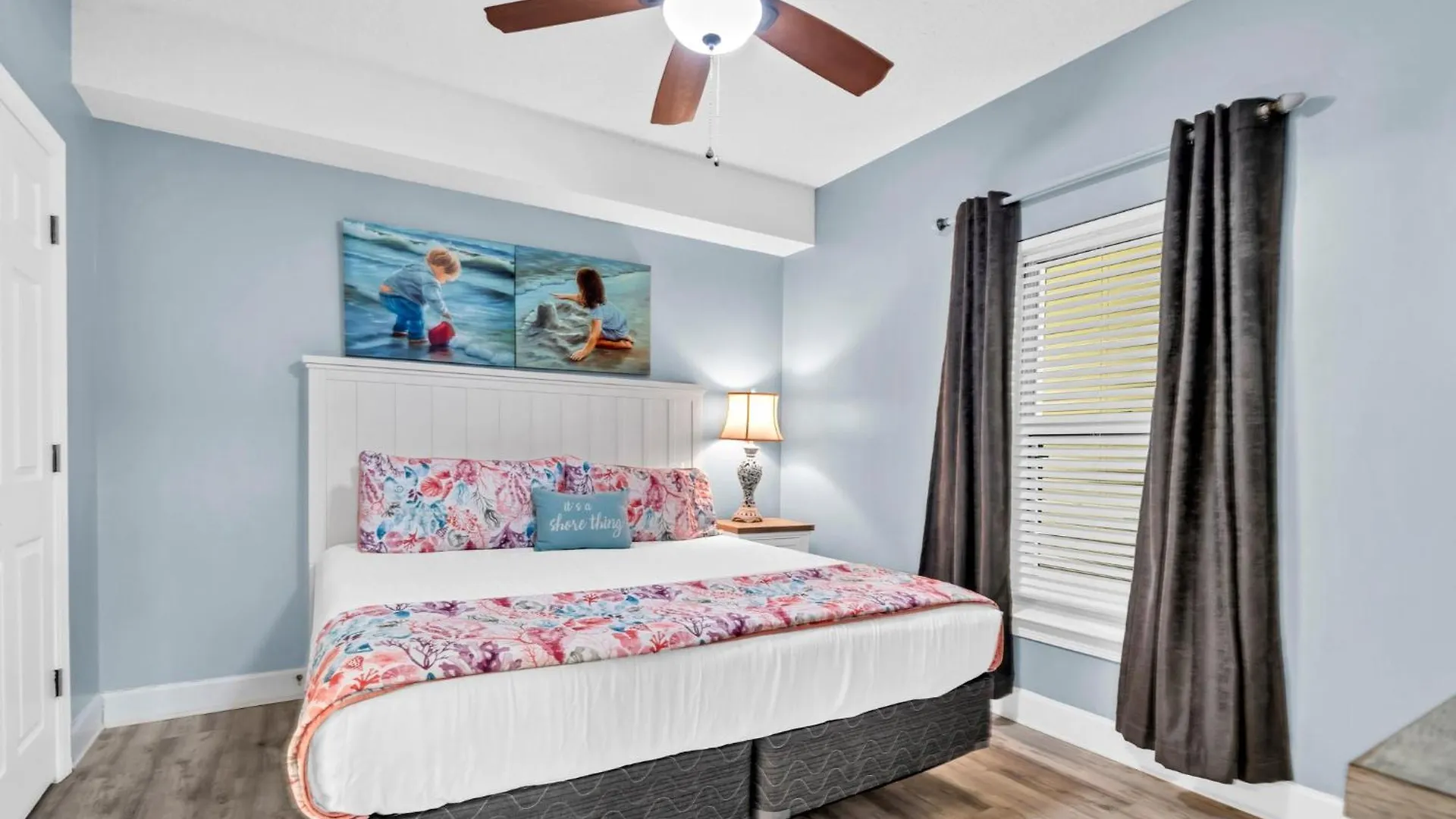 Apartment Emerald Isle 403 By Emerald Coast Retreats Panama City Beach