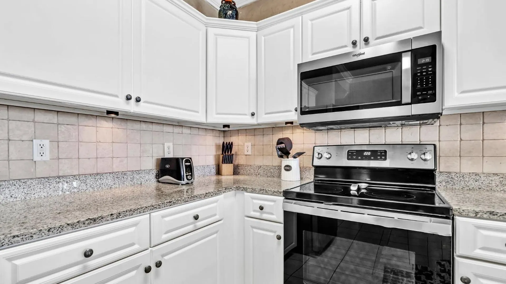 Apartment Emerald Isle 403 By Emerald Coast Retreats Panama City Beach