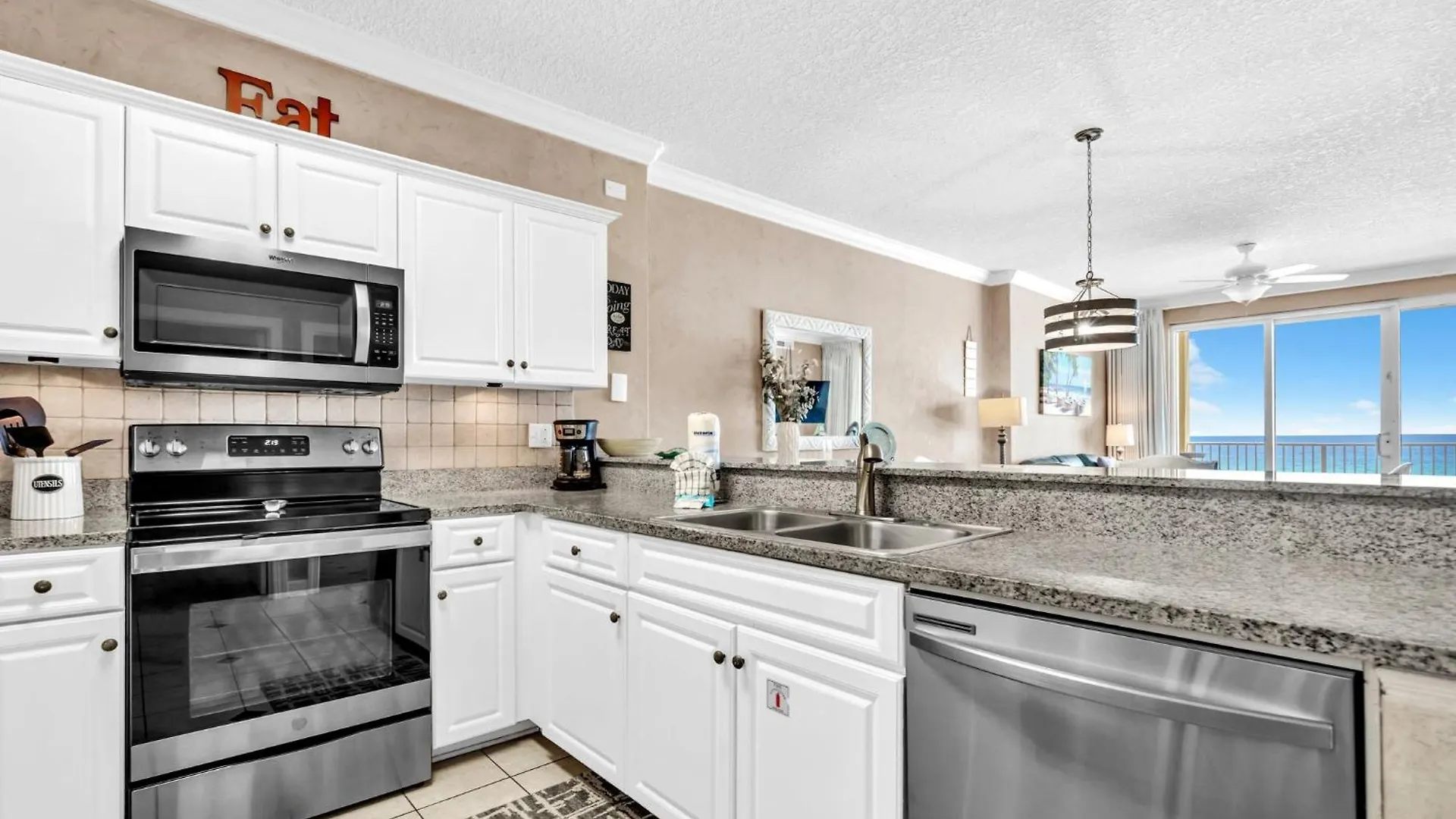 Emerald Isle 403 By Emerald Coast Retreats Panama City Beach Apartment